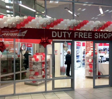 Правительство разрешило свободно реализовывать товары в duty free в ЕАЭС